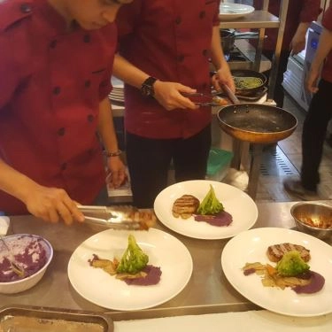 Tổng hợp- Nhà Hàng Vin De Soleil Restaurant - Món Âu & Á