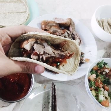 Món ăn- Quán Ăn Xỉn Quán - Vịt Nướng Cuốn Bánh Taco