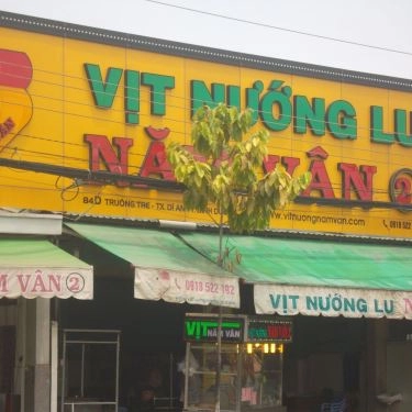 Tổng hợp- Quán Ăn Năm Vân 2 - Vịt Nướng Lu
