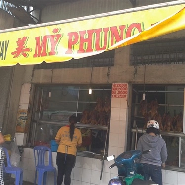 Không gian- Quán Ăn Vịt Quay Mỹ Phụng