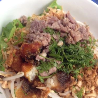 Món ăn- Quán Ăn Vương Yến - Bún Bò Huế & Bún Bò Nam Bộ