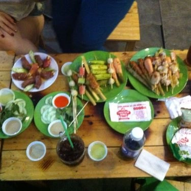 Tổng hợp- Quán Ăn Happy BBQ 2 Xiên Nướng Đồng Giá 5K - Lý Chính Thắng