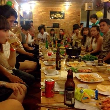 Tổng hợp- Quán Ăn Yes Beer Garden - Hai Bà Trưng