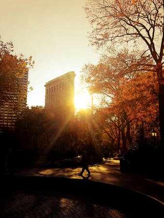 em-co-nghe-mua-thu-o-new-york-ivivu-10