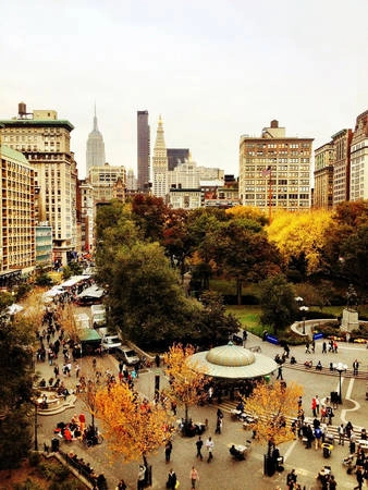 em-co-nghe-mua-thu-o-new-york-ivivu-8