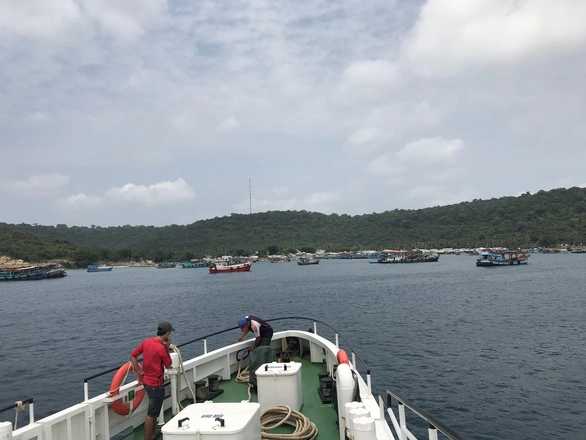 Chuyến tàu đến đảo Thổ Chu - Ảnh: VĂNG CÔNG MINH