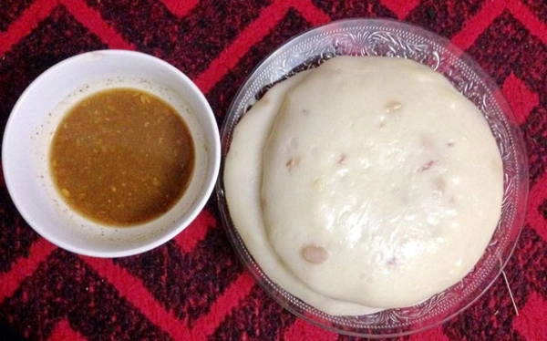 Bánh đúc Đồng Quan ngon nhất khi ăn với tương bần - Ảnh: Hoàng Hân Bánh đúc Đồng Quan ngon nhất khi ăn với tương bần - Ảnh: Hoàng Hân