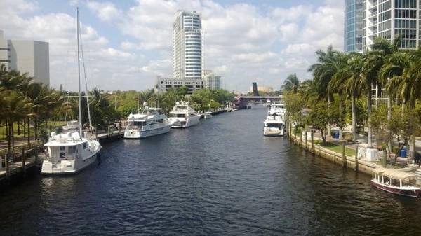 Khu New River ở trung tâm Fort Lauderdale - Ảnh: wiki Khu New River ở trung tâm Fort Lauderdale - Ảnh: wiki