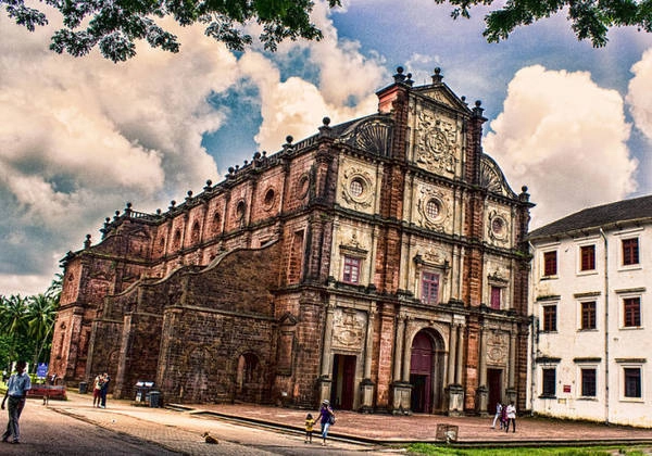 Nhà thờ Bom Jesus, điểm đến không thể bỏ qua khi đến Goa - Ảnh: wiki