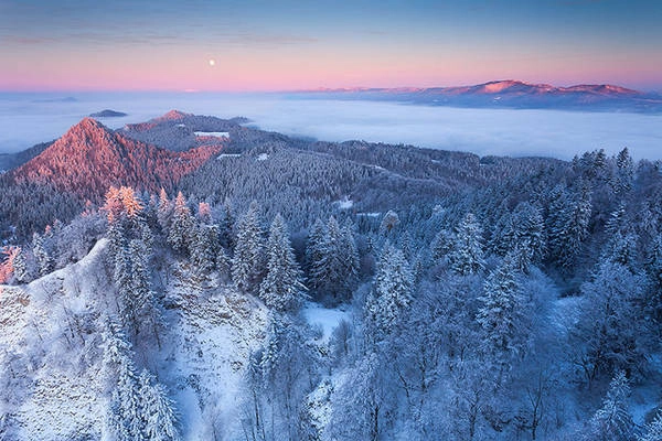 lang-nguoi-ve-dep-noi-bien-gioi-ba-lan-slovakia-ivivu-14