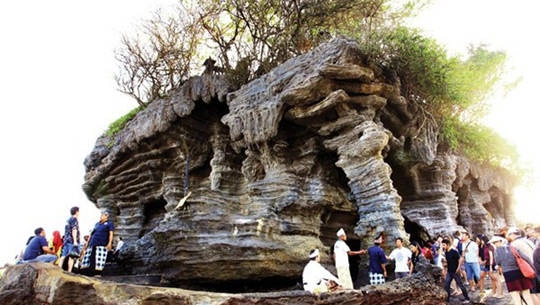 Đền Tanah Lot, Bali - iVIVU.com