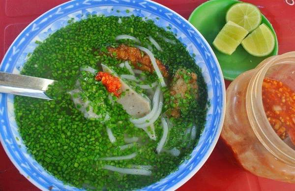 Bánh canh hẹ. Ảnh: yesvietnam Bánh canh hẹ. Ảnh: yesvietnam