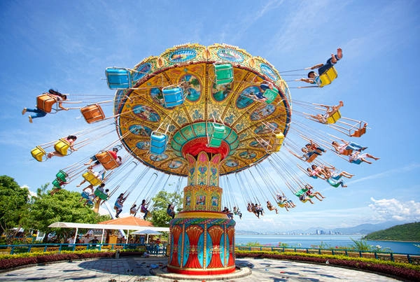 Các trò chơi thú vị tại Vinpearl Land. Các trò chơi thú vị tại Vinpearl Land.
