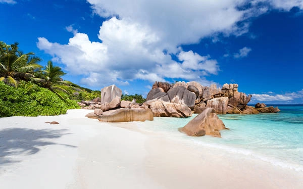 anse-source-dargent-la-digue-seychelles-ivivu