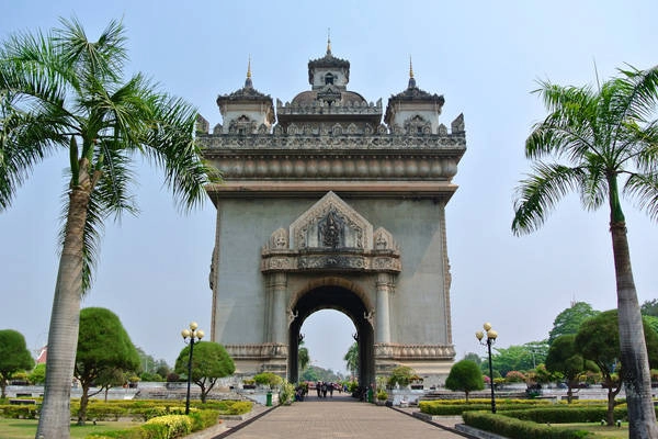 10-danh-thang-khong-the-bo-qua-khi-den-lao-ivivu-9