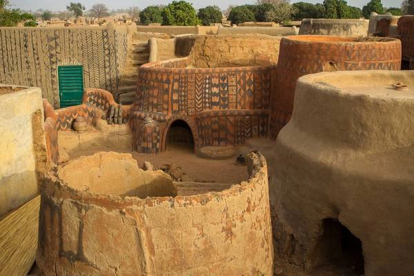 Du lịch tới Burkina Faso bạn cũng có cơ hội được khám phá thiên nhiên kỳ thú.