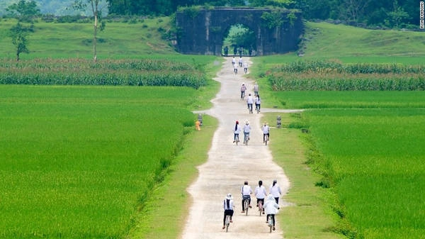 Thành nhà Hồ được UNESCO công nhận là di sản văn hóa thế giới. Ảnh: Ron emmons