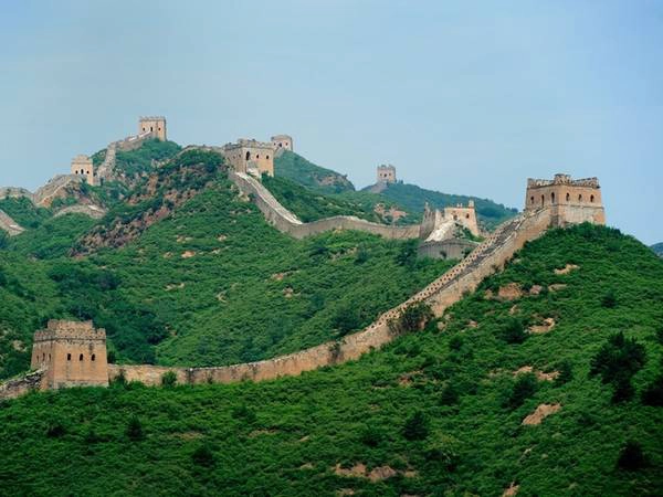 Vạn Lý Trường Thành tại Bắc Kinh, Trung Quốc có khoảng 17.000 người nhận xét. Vạn Lý Trường Thành tại Bắc Kinh, Trung Quốc có khoảng 17.000 người nhận xét.