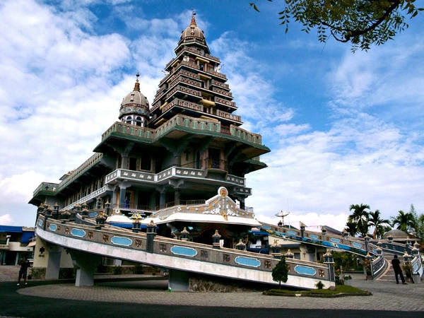 10-diem-don-giang-sinh-tuyet-nhat-ngay-o-chau-a-ivivu-9