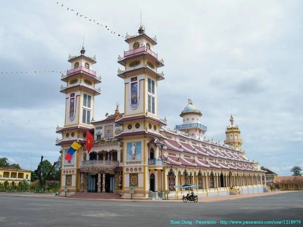 Tây Ninh: Vùng đất nổi tiếng với muối tôm, bánh tráng, thịt luộc thích hợp cho chuyến trekking núi Bà Đen, lang thang khám phá Thánh thất Cao Đài... Ảnh: Xuân Dung. Tây Ninh: Vùng đất nổi tiếng với muối tôm, bánh tráng, thịt luộc thích hợp cho chuyến trekking núi Bà Đen, lang thang khám phá Thánh thất Cao Đài... Ảnh: Xuân Dung.