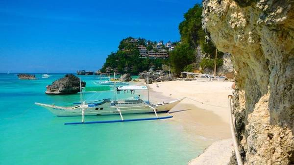 Đảo Boracay (Philippines): Vẻ đẹp của hòn đảo từng đứng đầu top 10 bãi biển đẹp nhất châu Á, đứng thứ 2 trong top 25 bãi biển đẹp nhất thế giới là lý do bạn nên đến đây vào thời gian này. Ảnh: Expedia.com. Đảo Boracay (Philippines): Vẻ đẹp của hòn đảo từng đứng đầu top 10 bãi biển đẹp nhất châu Á, đứng thứ 2 trong top 25 bãi biển đẹp nhất thế giới là lý do bạn nên đến đây vào thời gian này. Ảnh: Expedia.com.