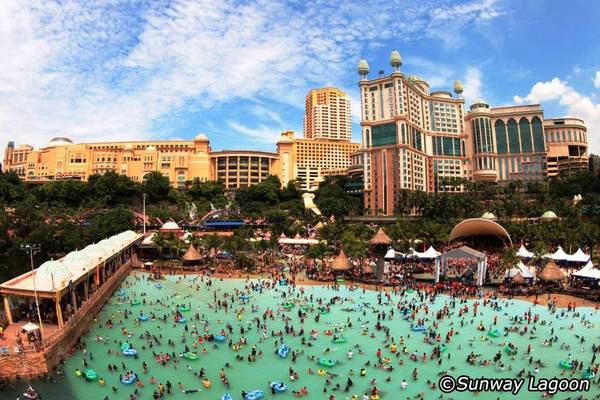 Sunway Lagoon được mệnh danh là công viên giải trí hàng đầu châu Á. Ảnh: kuala-lumpur.ws