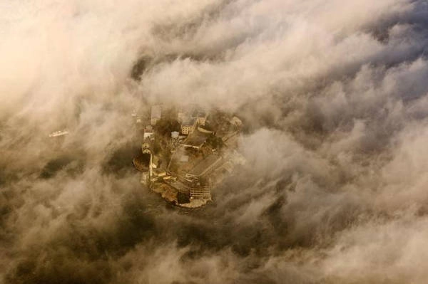 Đảo Alcatraz là nơi chứa nhiều nét văn hóa và lịch sử phong phú của người Mỹ bản địa - Ảnh: NatGeo Đảo Alcatraz là nơi chứa nhiều nét văn hóa và lịch sử phong phú của người Mỹ bản địa - Ảnh: NatGeo