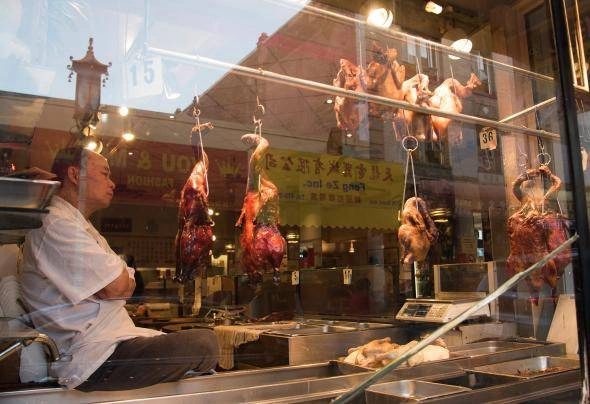 Khu phố Tàu tại San Francisco vô cùng sống động - Ảnh: NatGeo Khu phố Tàu tại San Francisco vô cùng sống động - Ảnh: NatGeo
