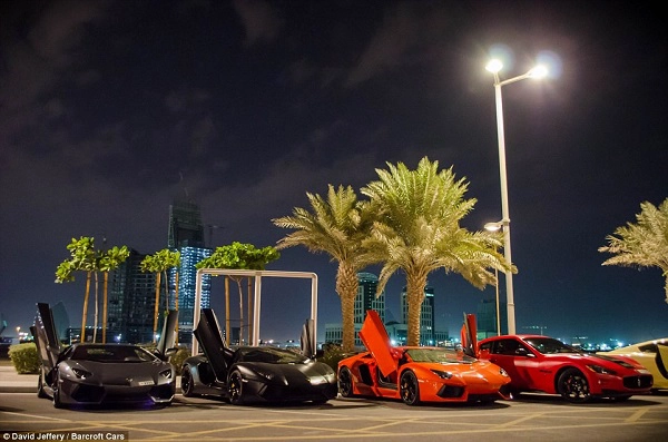 Quốc gia giàu nhất thế giới: Thu nhập bình quân đầu người của Qatar là 127.600 USD, cao nhất thế giới. Quốc gia nhỏ bé này có trữ lượng dầu lửa và khí gas tự nhiên lớn thứ ba thế giới. Ảnh: Daily Mail. Quốc gia giàu nhất thế giới: Thu nhập bình quân đầu người của Qatar là 127.600 USD, cao nhất thế giới. Quốc gia nhỏ bé này có trữ lượng dầu lửa và khí gas tự nhiên lớn thứ ba thế giới. Ảnh: Daily Mail.
