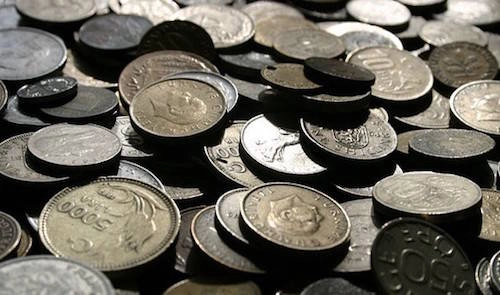 Năm 2010, mức lương trung bình của giáo viên Thuỵ Sĩ là 120.000 USD/ năm, được xếp hạng cao nhất thế giới. Năm 2010, mức lương trung bình của giáo viên Thuỵ Sĩ là 120.000 USD/ năm, được xếp hạng cao nhất thế giới.
