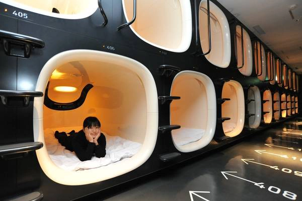 Khách sạn với thiết kế độc đáo dành riêng cho những khách du lịch tiết kiệm khi đến Tokyo. Ảnh: uniqhotels.com 10-dieu-chung-to-tokyo-la-mot-trong-nhung-do-thi-cool-nhat-chau-a-ivivu-11