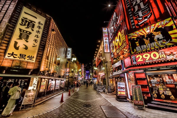 Đường phố luôn sạch sẽ. Ảnh: pinterest.com 10-dieu-chung-to-tokyo-la-mot-trong-nhung-do-thi-cool-nhat-chau-a-ivivu-5