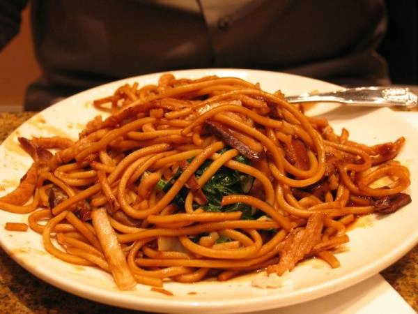 Món Nangyi thoke. Ảnh: mycitycuisine.org