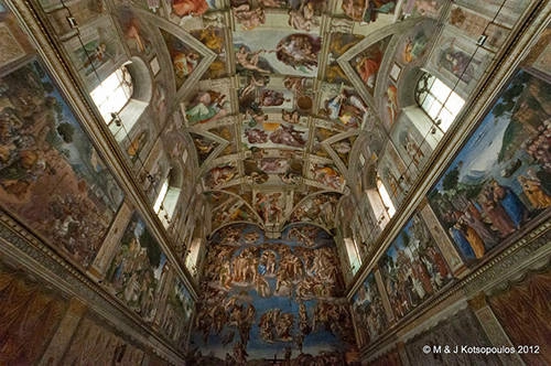 Dạo quanh Vatican Chuyến tham quan sẽ đưa bạn đi qua nhà nguyện Sistine, nhà thờ thánh Peter, phòng triển lãm Raphael… và những nơi nổi tiếng khác. Bạn sẽ được tận hưởng cảm giác tuyệt vời khi đi qua một hàng người nối đuôi nhau tưởng chừng như dài vô tận. Khi đi theo các nhóm không quá 20 người, nên có một hướng dẫn viên để được cung cấp đầy đủ thông tin về lịch sử và tôn giáo của các công trình đồ sộ. Dạo quanh Vatican Chuyến tham quan sẽ đưa bạn đi qua nhà nguyện Sistine, nhà thờ thánh Peter, phòng triển lãm Raphael… và những nơi nổi tiếng khác. Bạn sẽ được tận hưởng cảm giác tuyệt vời khi đi qua một hàng người nối đuôi nhau tưởng chừng như dài vô tận. Khi đi theo các nhóm không quá 20 người, nên có một hướng dẫn viên để được cung cấp đầy đủ thông tin về lịch sử và tôn giáo của các công trình đồ sộ.