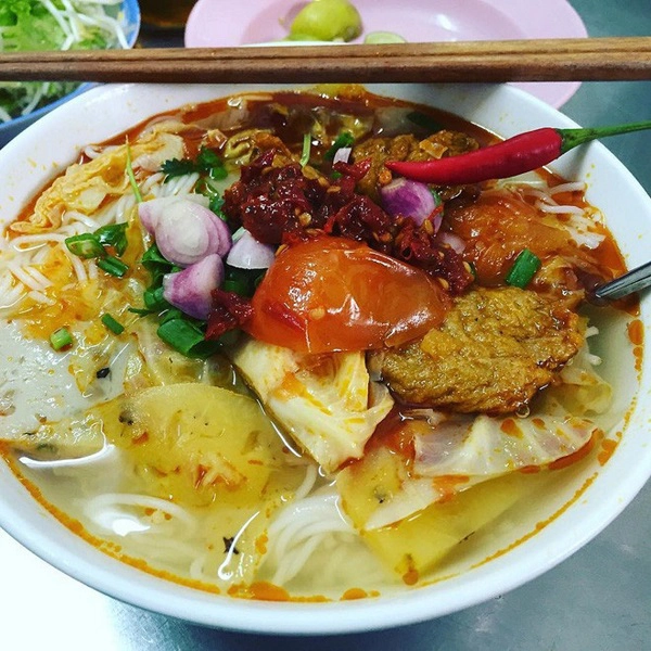 10-mon-an-dan-da-ngon-mien-ban-nhat-dinh-nen-nem-cho-du-khi-den-da-nang-du-lich-tet-nay-ivivu-31