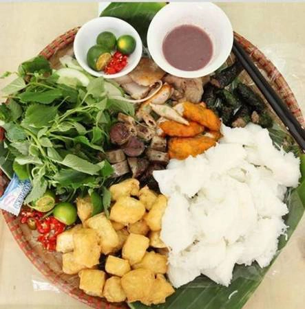 Chắc hẳn khó có ai cưỡng lại được sức hút của mẹt bún đầy ắp đang mời gọi này.(Ảnh: Internet) Chắc hẳn khó có ai cưỡng lại được sức hút của mẹt bún đầy ắp đang mời gọi này.(Ảnh: Internet)