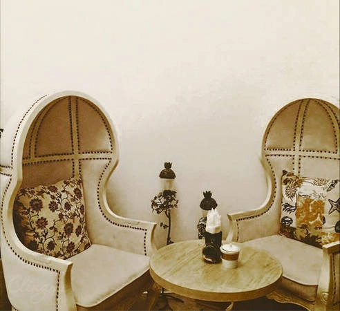 Chiếc ghế độc đáo mang "thương hiệu" D'alice. Ảnh: Trung Huu Nguyen Chiếc ghế độc đáo mang "thương hiệu" D'alice. Ảnh: Trung Huu Nguyen