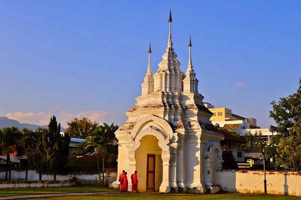 Chiang Mai thu hút khách du lịch từ tất cả mọi nơi trên thế giới nhờ sự thanh bình của mình. Ảnh: Globalgrasshopper Chiang Mai thu hút khách du lịch từ tất cả mọi nơi trên thế giới nhờ sự thanh bình của mình. Ảnh: Globalgrasshopper