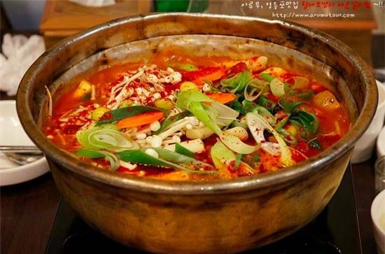 10-tiem-thit-nuong-noi-tieng-ban-nen-ghe-neu-toi-seoul-ivivu-12