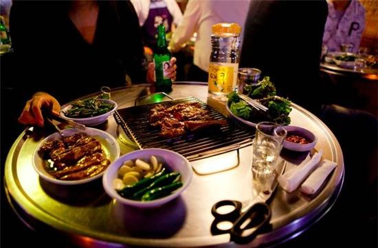 10-tiem-thit-nuong-noi-tieng-ban-nen-ghe-neu-toi-seoul-ivivu-6