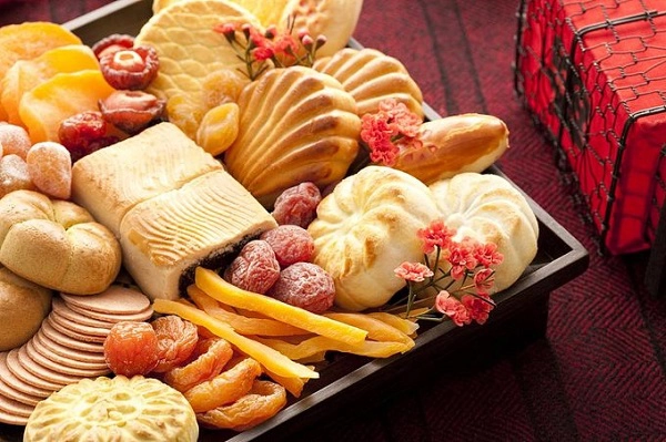 Thưởng thức các món kẹo ăn vặt Hãy tự chiều mình bằng những món ngon nhẹ nhàng như đồ ăn vặt. Daoxiangcun là một hiệu bánh nổi tiếng uy tín của Bắc Kinh với các loại bánh trái được lòng rất nhiều người Trung Quốc qua các thế hệ. Chỉ cần mua và ăn thử, miếng đầu tiên sẽ cho bạn biết vì sao. Thưởng thức các món kẹo ăn vặt Hãy tự chiều mình bằng những món ngon nhẹ nhàng như đồ ăn vặt. Daoxiangcun là một hiệu bánh nổi tiếng uy tín của Bắc Kinh với các loại bánh trái được lòng rất nhiều người Trung Quốc qua các thế hệ. Chỉ cần mua và ăn thử, miếng đầu tiên sẽ cho bạn biết vì sao.