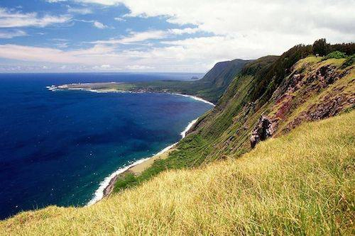 Hòn đảo Molokai xinh đẹp đã từng là nỗi ám ảnh của hơn 8.000 người trong suốt một thế kỷ. Ảnh: Richard A. Cooke/Corbis.