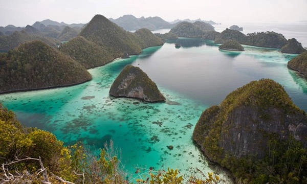 12-chuyen-du-ngoan-duong-thuy-hang-dau-the-gioi-ivivu-12