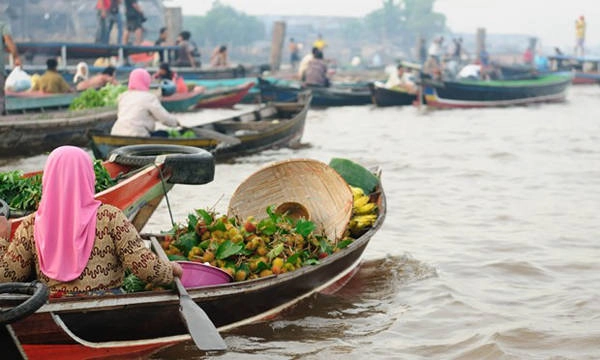 12-chuyen-du-ngoan-duong-thuy-hang-dau-the-gioi-ivivu-4