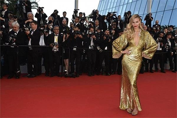 Cannes, Pháp – Mặc dù là nơi diễn ra nhiều sự kiện tầm cỡ hay sở hữu nhiều du thuyền, công trình sang trọng, Cannes vẫn làm du khách mất hứng do quá chảnh. Cannes, Pháp – Mặc dù là nơi diễn ra nhiều sự kiện tầm cỡ hay sở hữu nhiều du thuyền, công trình sang trọng, Cannes vẫn làm du khách mất hứng do quá chảnh.
