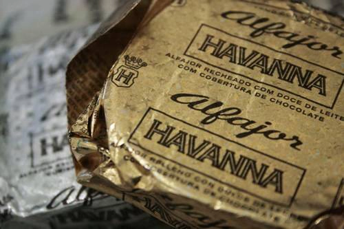 Bánh Havanna Alfajores của hãng hàng không LAN (Chile). 