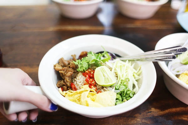 17-mon-an-duong-pho-noi-tieng-cua-bangkok-ivivu-6