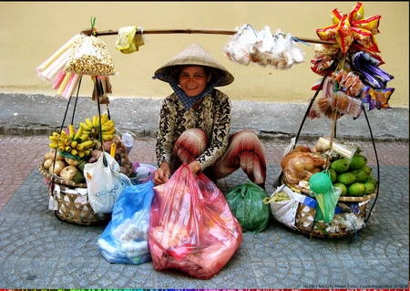 sai-gon-street-seller-ivivu