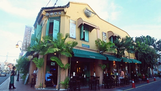 Geographer_cafe_malacca