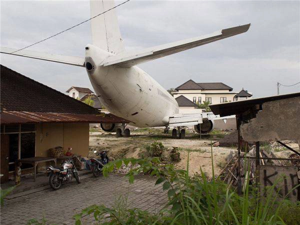 19. Luôn luôn có những điểm đến thú vị dọc đường khám phá trong chuyến du lịch Indonesia của bạn. Ảnh: Indonesia.travel 20-ly-do-khien-ban-me-man-indonesia-ivivu-19
